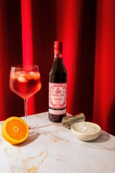 Spritz není jen jeden. Historie drinku s nekonečnými možnostmi